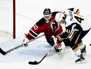 Clarke MacArthur helped the Sabres remain undefeated on the road.