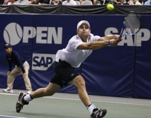Andy Roddick will look to make a move after reaching the quarterfinals of the Australian Open.