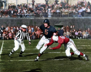 George McAfee scored two fourth period touchdowns to help the Chicago Bears secure a postseason spot.